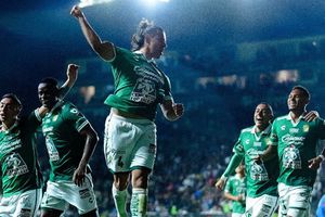 ¡Amargo debut! Cruz Azul pierde ante León en su debut en el Clausura 2026