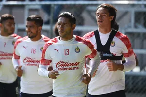 ¡De rojiblanco a crema! Exjugador de Chivas, bombazo con Almeyda, tiene nuevo equipo