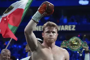 Canelo Álvarez apunta a volver al ring en septiembre; este sería su rival