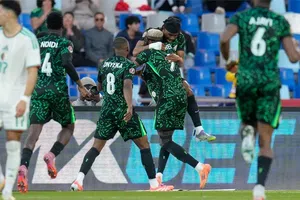 Osimhen lleva a Nigeria a Semifinales de la Copa Africana con victoria sobre Argelia