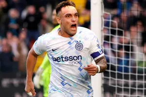 Con golazo de Lautaro, Inter gana 1-0 en Udinese y consolida ventaja en la Serie A