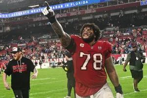 ¡A esperar! Tampa derrotó a Carolina y quedan a la espera del juego de los Falcons