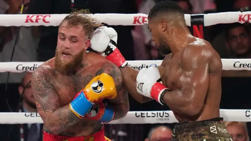 Joshua vs Jake Paul | AP