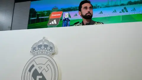 Álvaro Arbeloa sobre los pitidos al Madrid en el Bernabéu: 'Apoyen a sus jugadores'