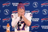¡Desconsolado! Josh Allen rompe en llanto tras eliminación de Bills
