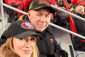 Carlo Ancelotti presumió su presencia en el Bears vs 49ers de San Francisco