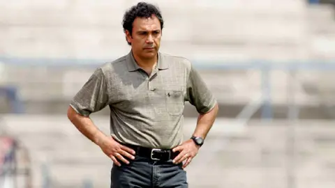 Ni Hugo Sánchez se salva: técnicos de Pumas que han sido abucheados en CU