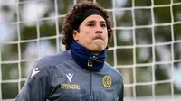 Guillermo Ochoa se luce y mantiene el cero en puerta para darle la victoria al Limassol