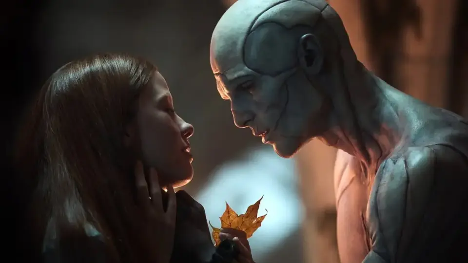 Guillermo del Toro revela dónde ver las escenas eliminadas de "Frankenstein"
