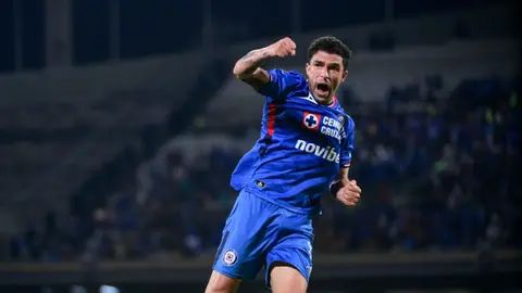 Nacho Rivero manda una emotiva despedida a Cruz Azul tras su salida del club