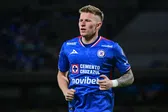 Bogusz reaparece con polémica foto en Polonia tras ausentarse en pretemporada de Cruz Azul