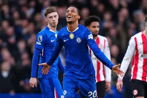 Chelsea se lleva los tres puntos ante Brentford y se acerca a puestos europeos