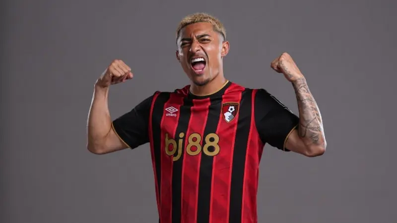 Julián Araujo interesa al América | X: @afcbournemouth