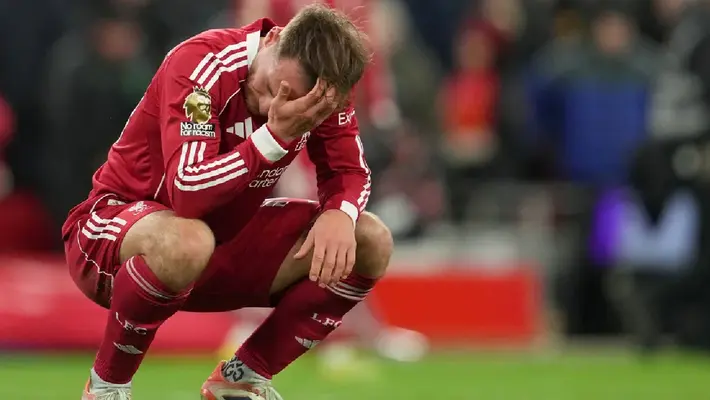 Mal y de malas: Liverpool repite empate con Leeds y encienden las alarmas en Anfield