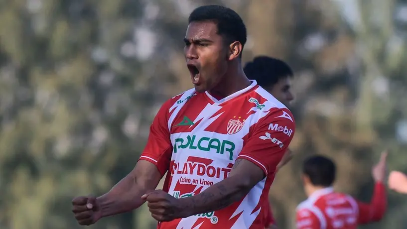 Juan Reynoso se lleva a joya de la Liga MX a Perú