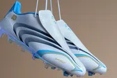 Adidas lanza icónicos botines que utilizó Lionel Messi en el Mundial 2006