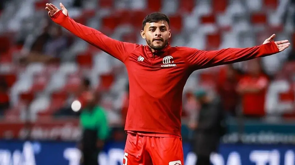 ¡Locura! Así festejó Alexis Vega sus campeonatos conseguidos con Toluca