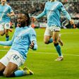 Manchester City, con goles de Semenyo y de Cherki, vencen al Newcastle en la Carabao Cup