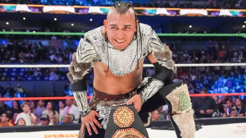 Hijo del Vikingo hizo su cambio a rudo | wwe.com
