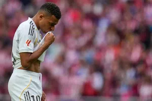 ¡Llegó la hora de Gonzalo! Real Madrid confirma baja de Kylian Mbappé para la Supercopa