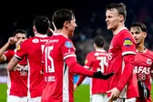 AZ Alkmaar de Mateo Chávez golea y elimina al Ajax de la Copa de