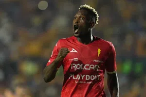 OFICIAL: Diber Cambindo es nuevo jugador de León