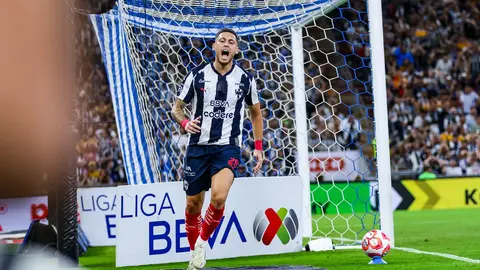 Rayados informa que Lucas Ocampos sufrió una parálisis facial