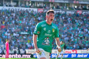 Federico Viñas brilla en España con anotación para Real Oviedo