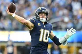 Los Angeles Chargers descansarán a Justin Herbert en la última semana; Trey Lance será titular