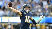 Los Angeles Chargers descansarán a Justin Herbert en la última semana; Trey Lance será titular