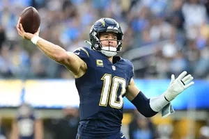 Los Angeles Chargers descansarán a Justin Herbert en la última semana; Trey Lance será titular