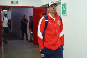 Ángel Sepúlveda hace su debut, en su segunda etapa, con las Chivas