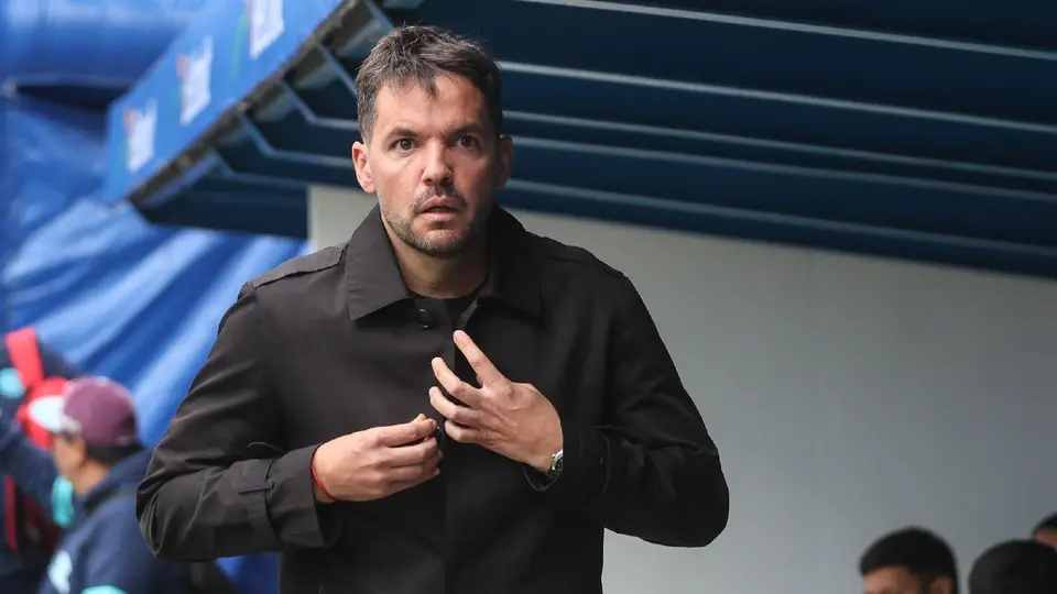 Larcamón 'le responde a Vicente Sánchez' tras triunfo de Cruz Azul: 'El grupo está sólido'