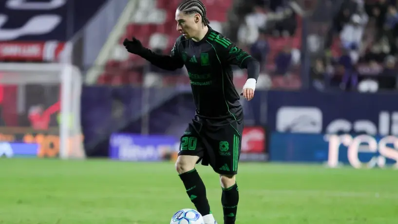 Marcelo Flores encabeza el 11 ideal de la Jornada 1 del Clausura 2026