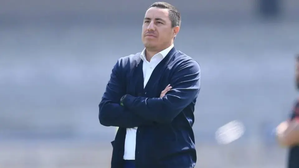 Efraín Juárez se enfrasca en bronca y corre a rivales en el amistoso Pumas vs Juárez