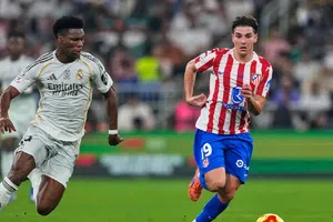 El guiño de Julián Álvarez a Rayados de Monterrey ante rumores de salida de Berterame