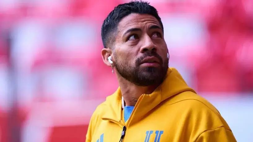 Javier Aquino manda nuevo mensaje a Tigres en el último día de su contrato