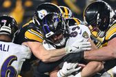 Pittsburgh Steelers, con drama incluido, vencen a los Ravens y se meten a la Postemporada