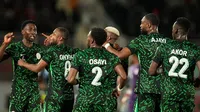 Nigeria, con cuadro suplente, golea a Uganda y se afianza a Octavos de Final