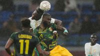 Senegal, con un jugador más, vence a Mali por la mínima y avanza a Semifinales en la Copa Africana de Naciones