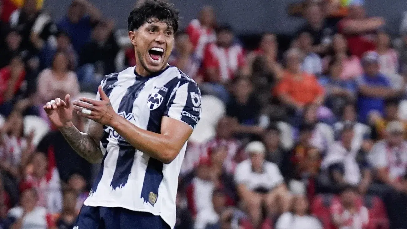 Carlos Salcedo se sincera con la afición | IMAGO7