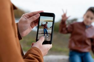 Sharenting: ¿Subes fotos de tus hijos a redes? Podrías ponerlos en riesgo sin saberlo