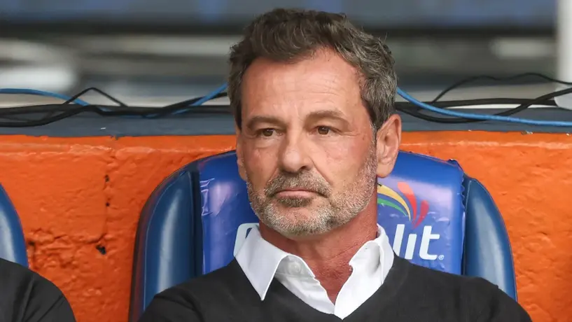 Diego Cocca lanza dura queja en derrota de Atlas: "La cancha no está a la altura de la Liga MX"