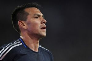Milito cierra la puerta al ‘Chucky’ Lozano y apuesta por la base de Chivas