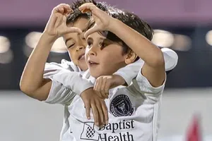 Video falso de Mateo Messi anotando de chilena desata los comentarios