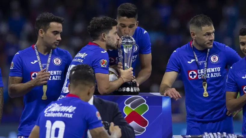El fin de una era en Cruz Azul: Nacho Rivero se va a Xolos y solo queda un jugador de la novena