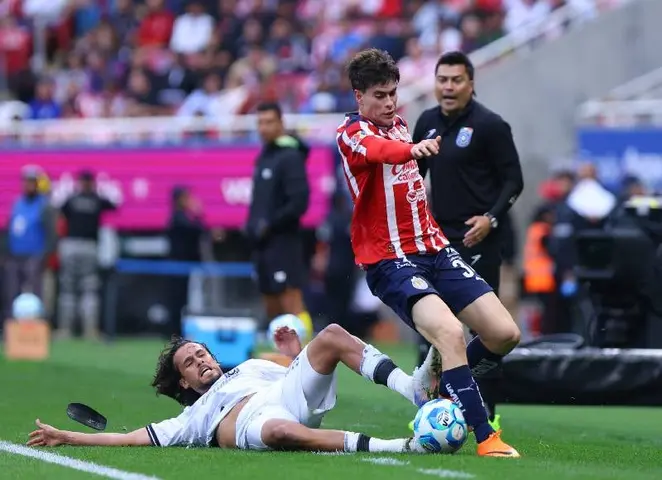 Chivas l IMAGO7