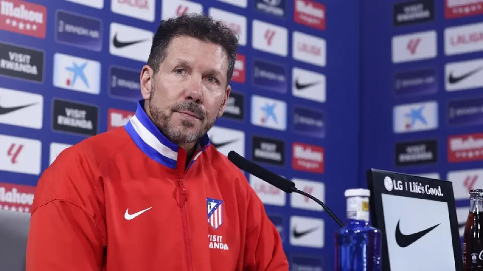 Atlético de Madrid salta en defensa del Cholo Simeone ante incidente con Vinicius