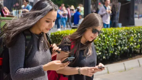 Registro obligatorio de celulares 2026: ¿Qué pasa si no vinculo mi línea con mi CURP?