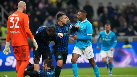 Inter de Milán y Napoli empatan en partido clave en la carrera por el título de la Serie A